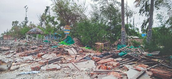 Houses, resorts & livelihood of over 15k people affected Houses, resorts & livelihood of over 15k people affected