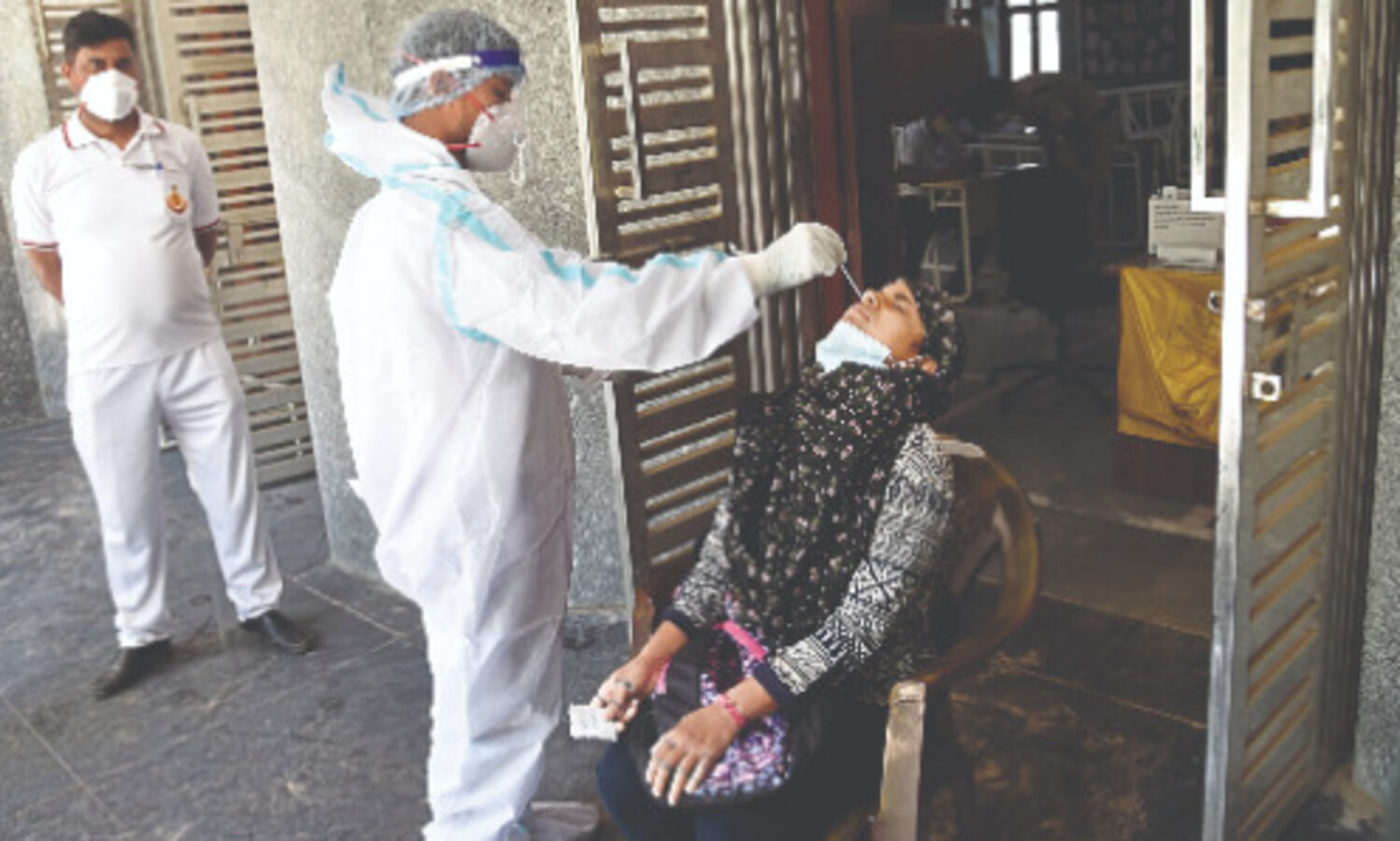 Positivity rate dips below 1% as 648 of 65K test +ve