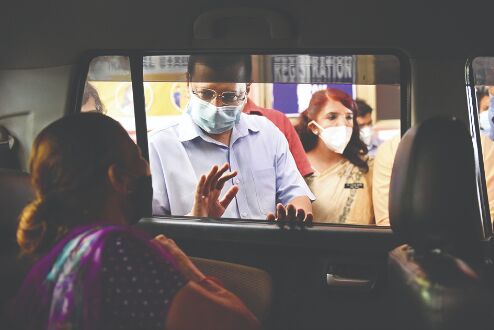 Aim to save lives, not vaccines, CM Kejriwals retort to Hry CM