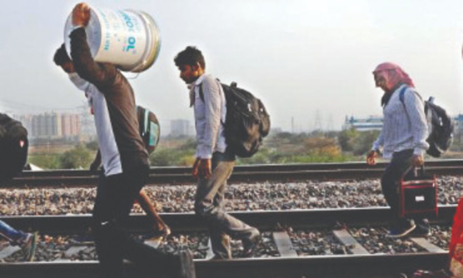 Over 8,700 people died on Rly tracks during year