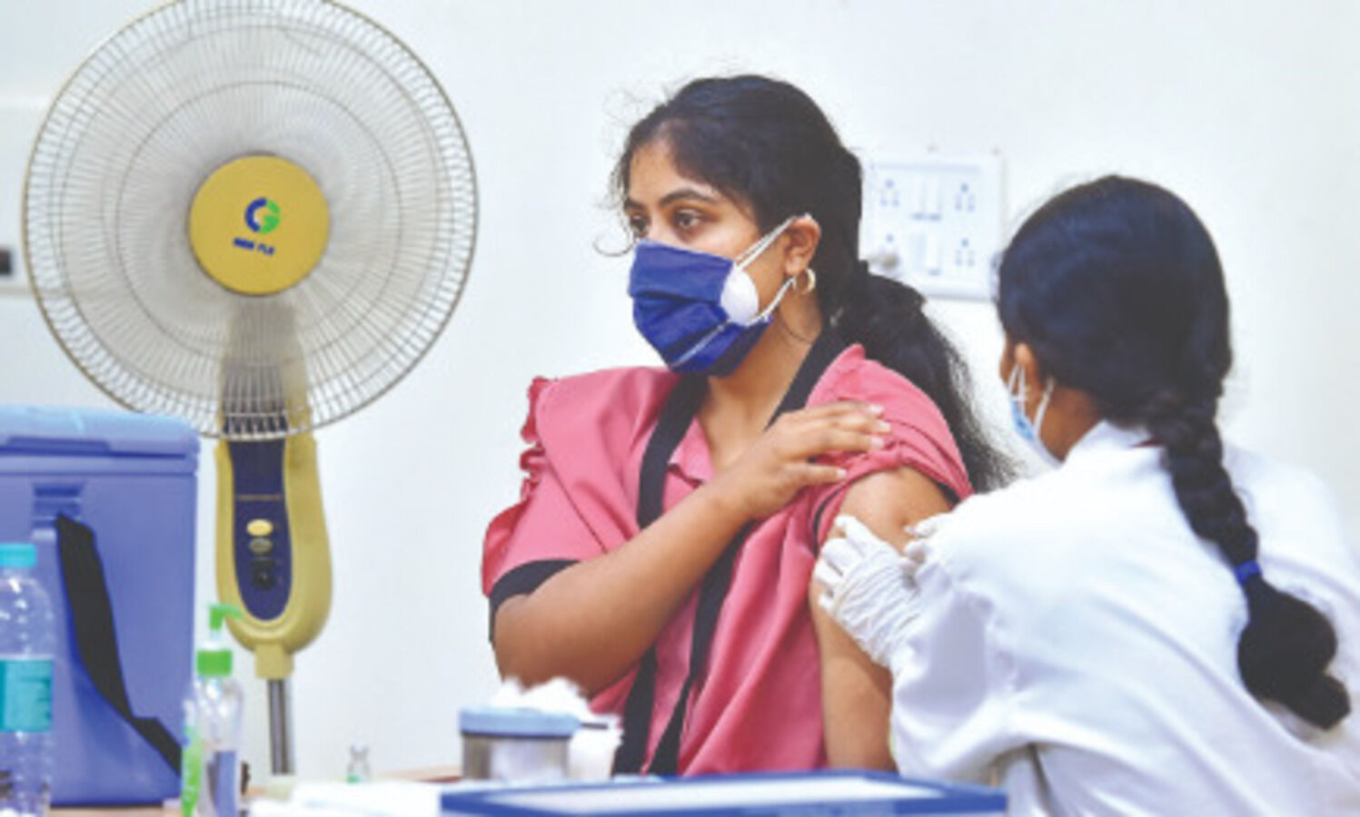 India logs 1.32 lakh fresh cases, 3,207 new fatalities