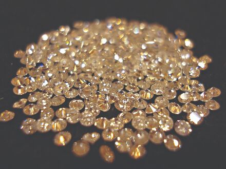 Indias diamond exports expected to grow 20% this fiscal as markets improve Indias diamond exports expected to grow 20% this fiscal as markets improve
