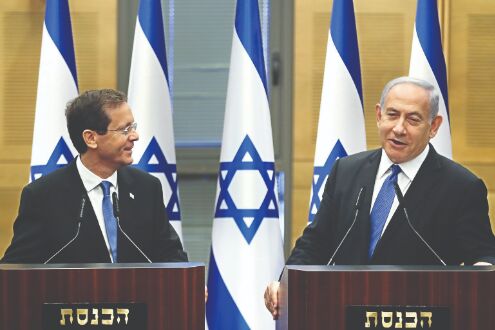 Israeli PM rivals reach historic coalition deal to oust him