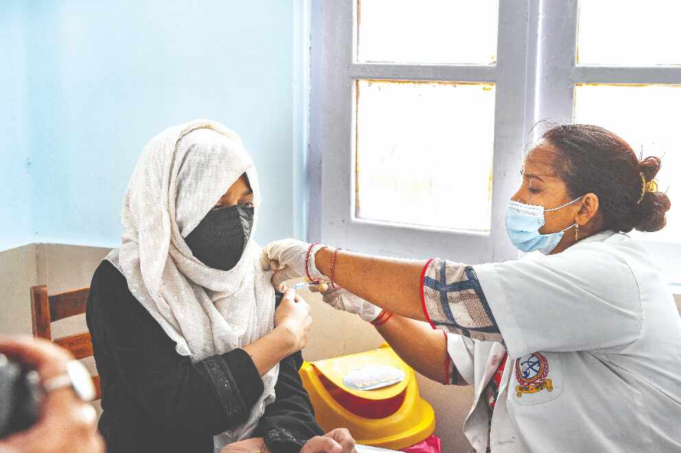 Congress slams govt on COVID vaccine policy Congress slams govt on COVID vaccine policy