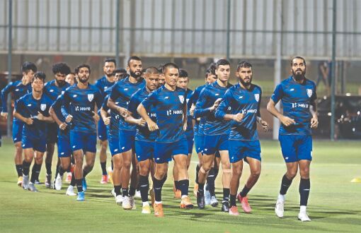 Desperate India eye win against Bdesh to keep Asian Cup hope alive Desperate India eye win against Bdesh to keep Asian Cup hope alive