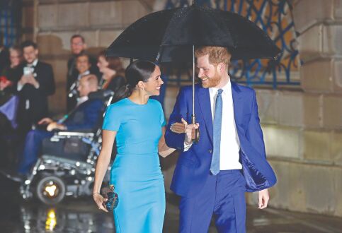 Queen delighted as Harry & Meghan welcome baby Lilibet