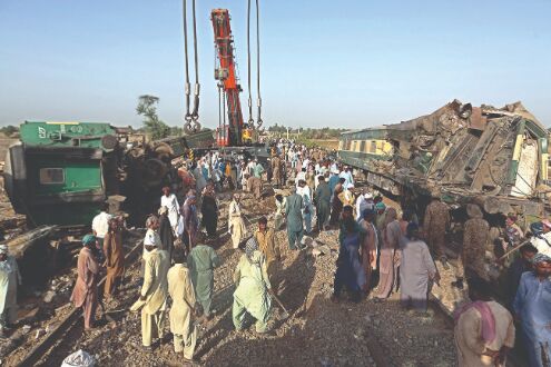Death toll rises to 65 in Paks deadly train accident: Official Death toll rises to 65 in Paks deadly train accident: Official