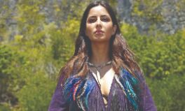 Harsh spills beans on Vicky & Katrinas affair