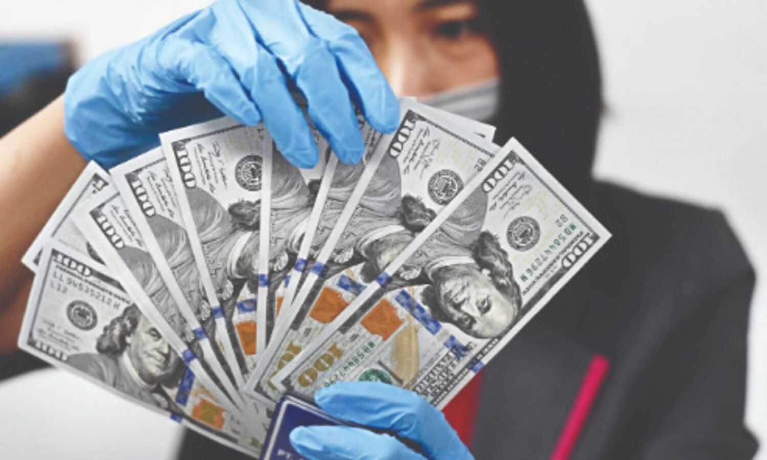 Investments in PE and VC shrink to $3.6 billion in May