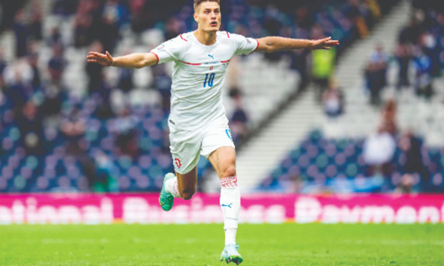 Schick scores from way out, Czech Republic beat Scotland at Euro 2020