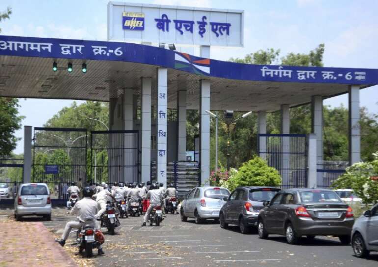 BHEL shares tumble 19 pc after quarterly earnings BHEL shares tumble 19 pc after quarterly earnings