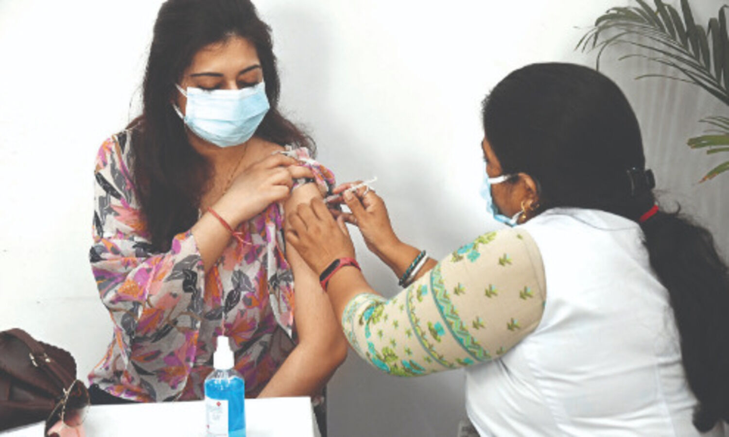 India logs 60,471 new Covid infections