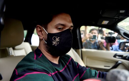 Chirag attacks JD(U) for split in his party, spares BJP as he vows to fight back