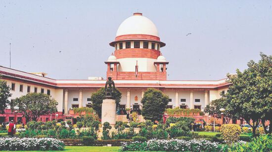 COVID: At least half of judges should sit on alternate days to hear those in distress, says SC COVID: At least half of judges should sit on alternate days to hear those in distress, says SC