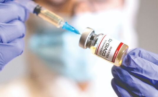 Docs urge people not to spread rumours about Covid vaccine Docs urge people not to spread rumours about Covid vaccine