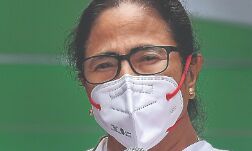 Reassign petition against Suvendu to another judge: Mamata writes to HC