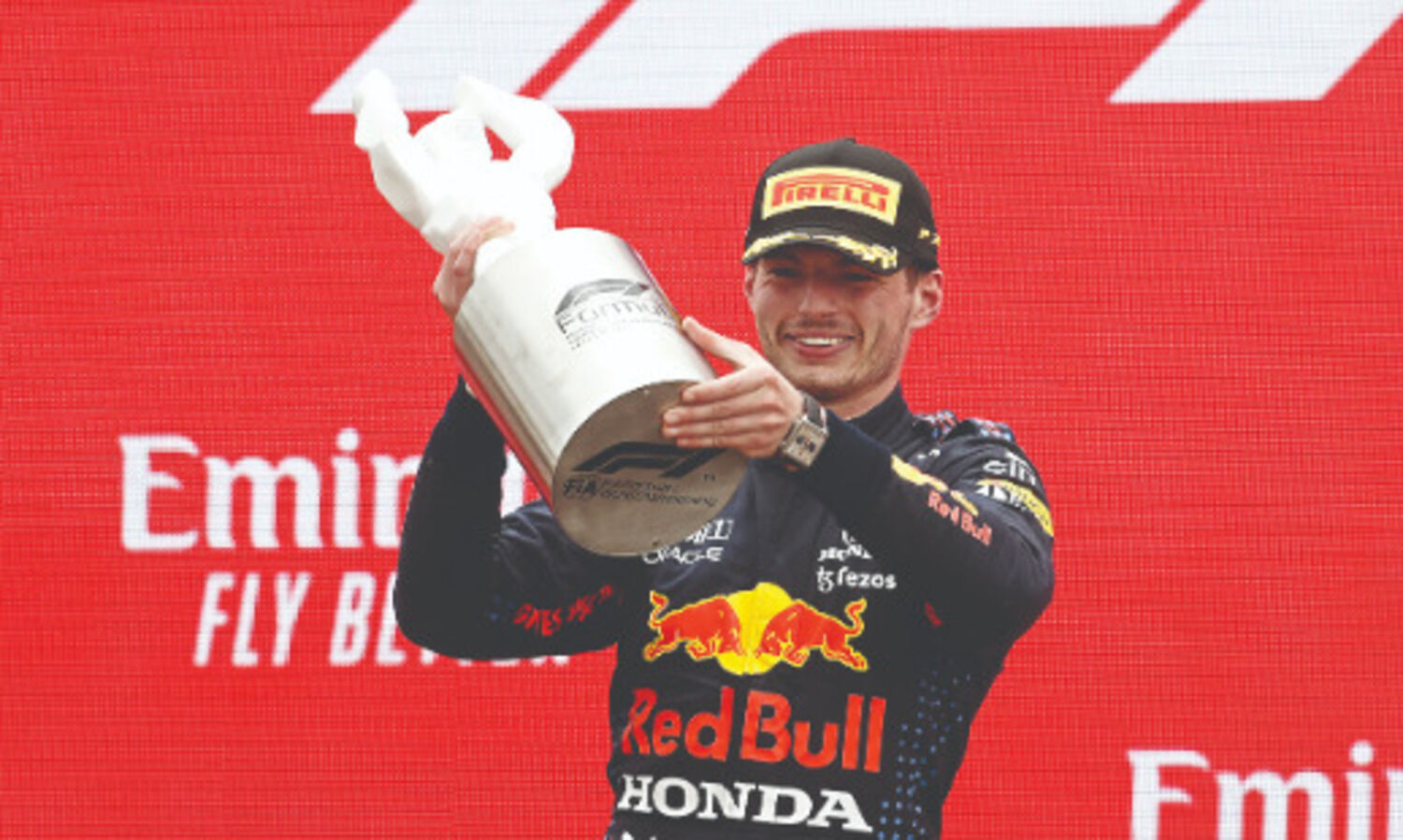 F1 leader Verstappen wins French GP ahead of rival Hamilton