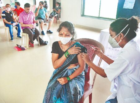 Maharashtra reports 6,270 COVID cases, a 4-month low Maharashtra reports 6,270 COVID cases, a 4-month low