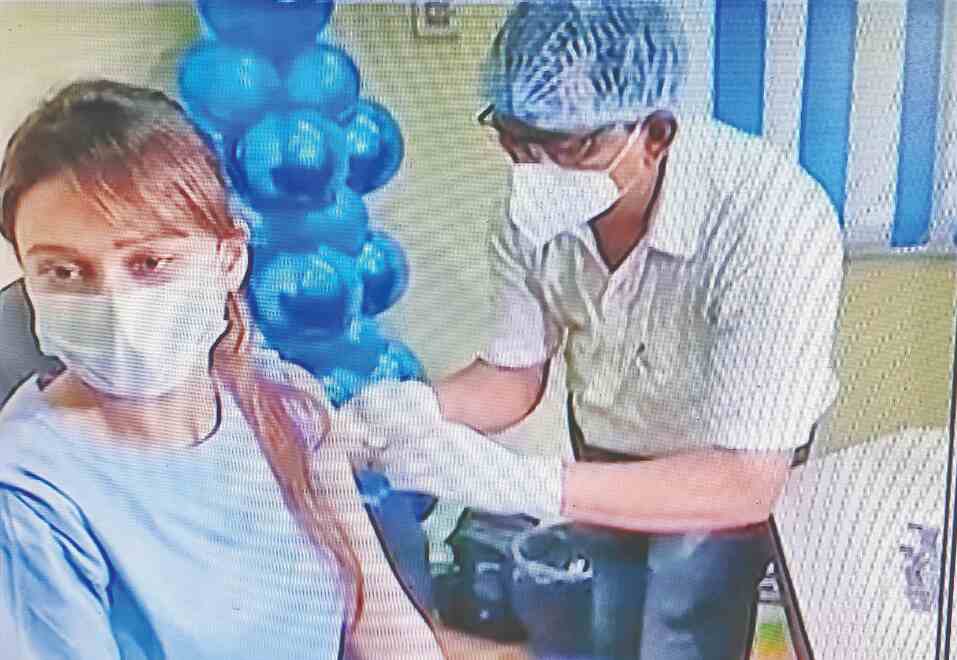 People werent jabbed with Covid vaccine at fake camp People werent jabbed with Covid vaccine at fake camp