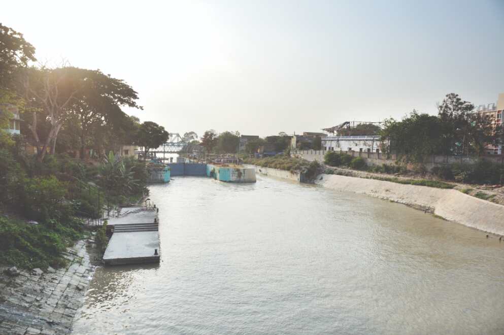 KMDA mulls building twin bridges in city to ease traffic load KMDA mulls building twin bridges in city to ease traffic load