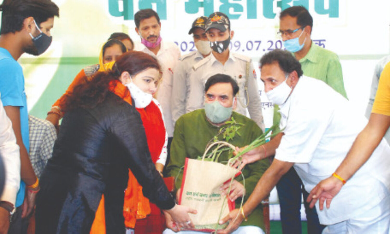 Govt to run plantation drive for next 15 days: Rai