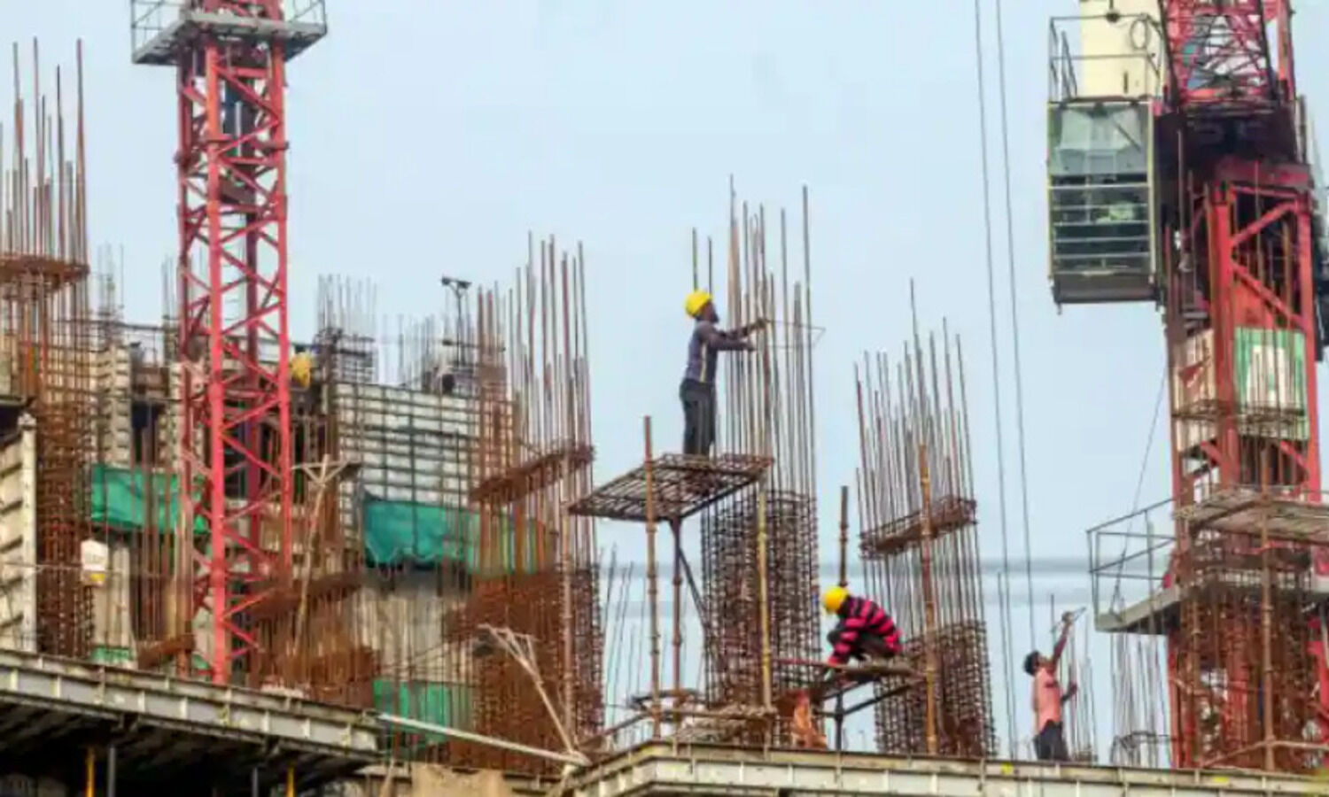 478 infra projects show cost overruns worth Rs 4.4 lakh crore