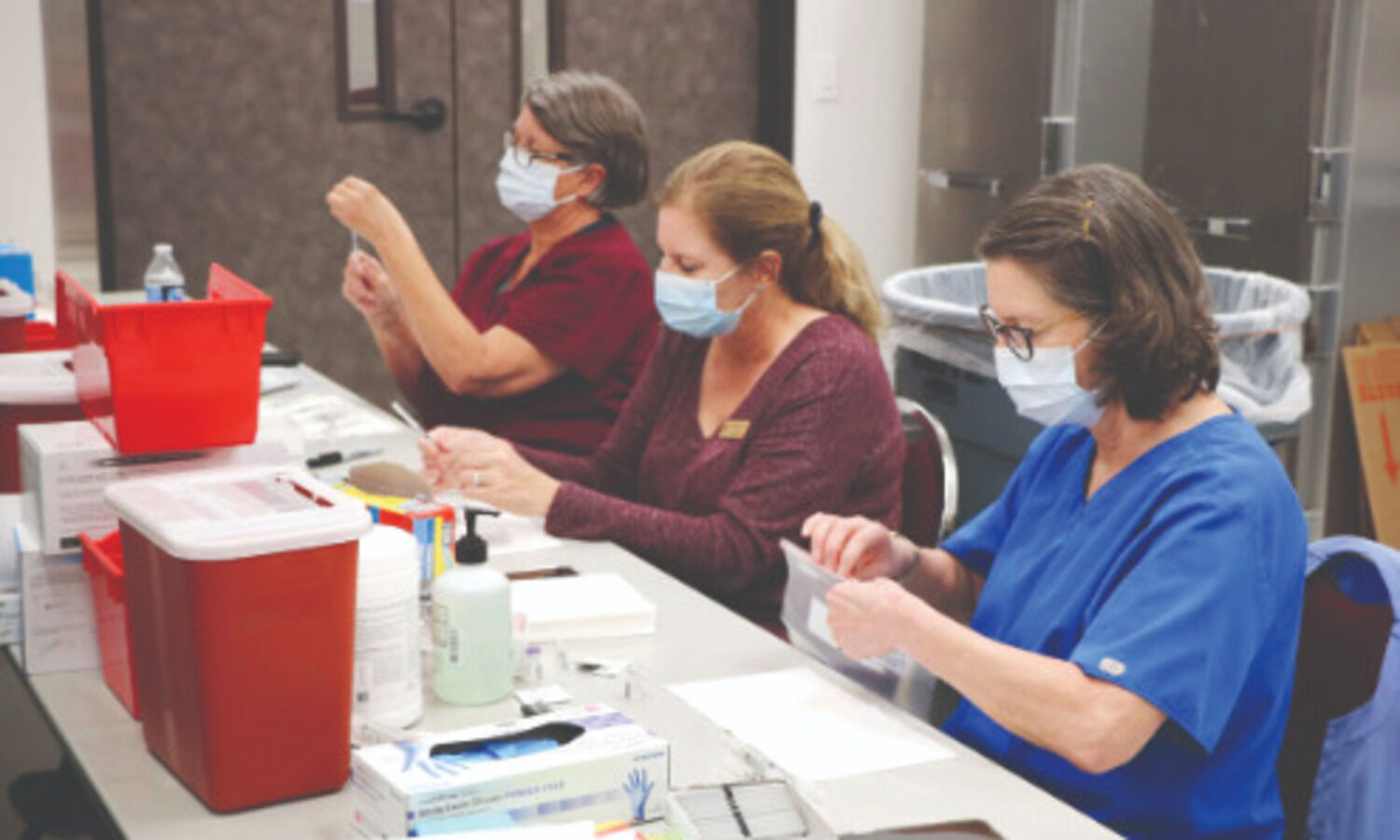 As variant rises, vaccine plan targets movable middle