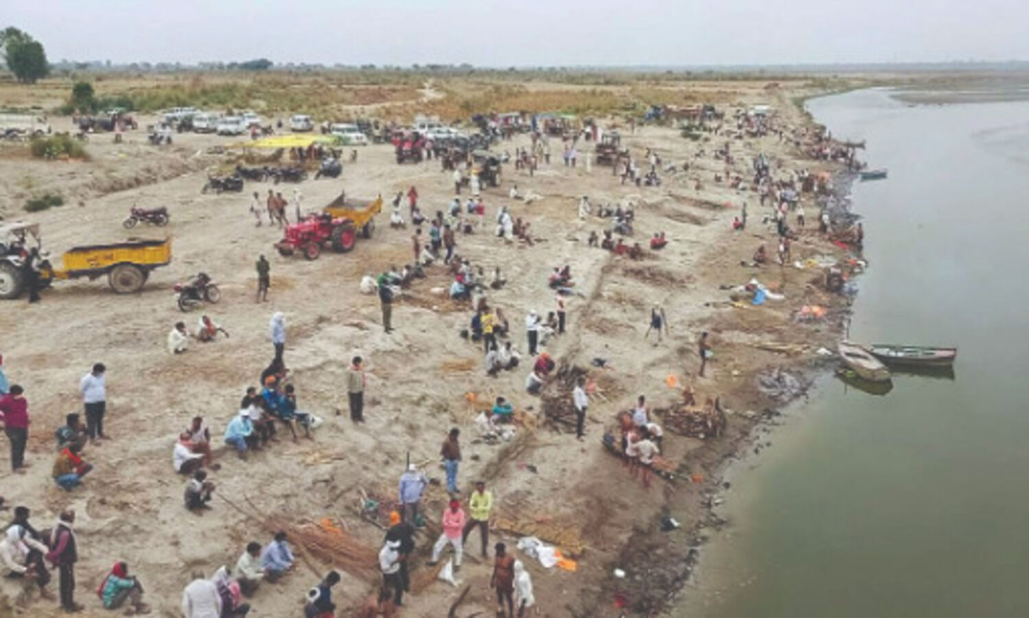 It is deeply depressing to see people putting bodies of their beloved ones in Ganga: SC