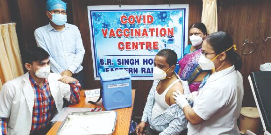 Single-day Covid infections drop to 1,761; at least 32 dead in a day Single-day Covid infections drop to 1,761; at least 32 dead in a day