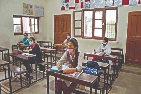 SC refuses to stay Delhi HC order allowing private schools to levy development, annual fees SC refuses to stay Delhi HC order allowing private schools to levy development, annual fees