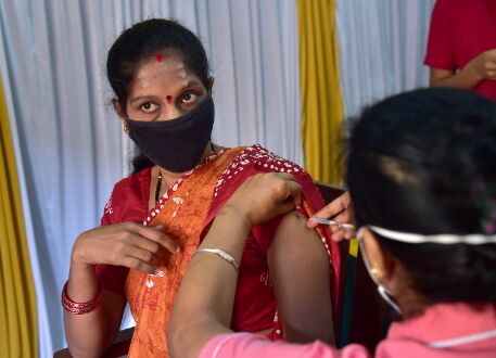 Pregnant women in India now eligible for Covid vaccination