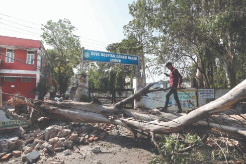Heatwave abates, IMD forecasts drop in temp over North India Heatwave abates, IMD forecasts drop in temp over North India