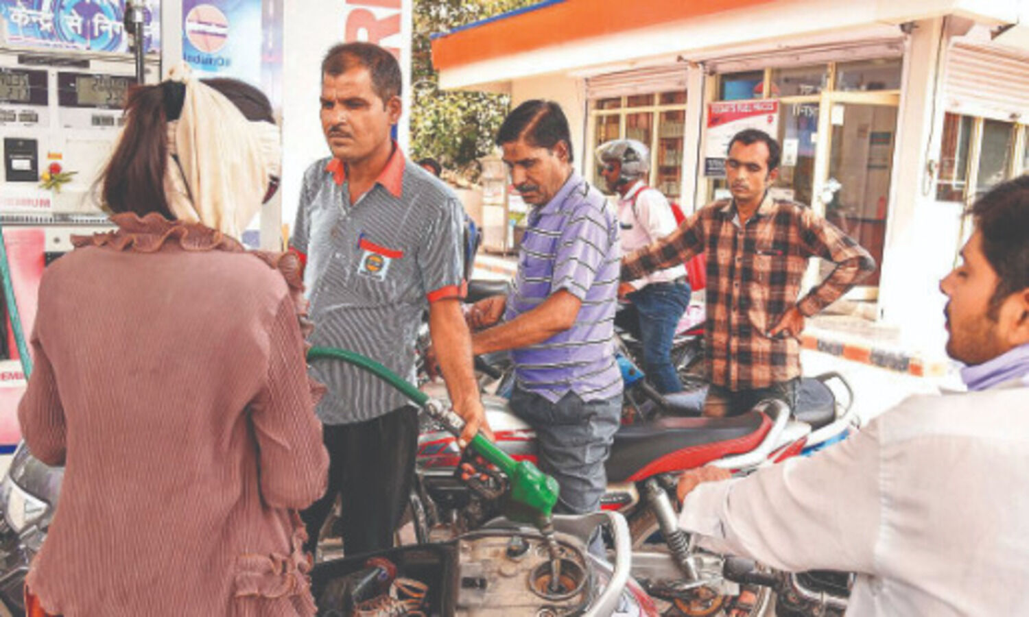 Fuel consumption in India rebounds in June
