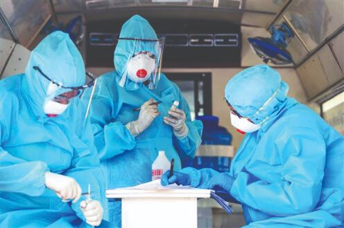Fresh Covid cases dip to 924, about 13 deaths reported in a day Fresh Covid cases dip to 924, about 13 deaths reported in a day