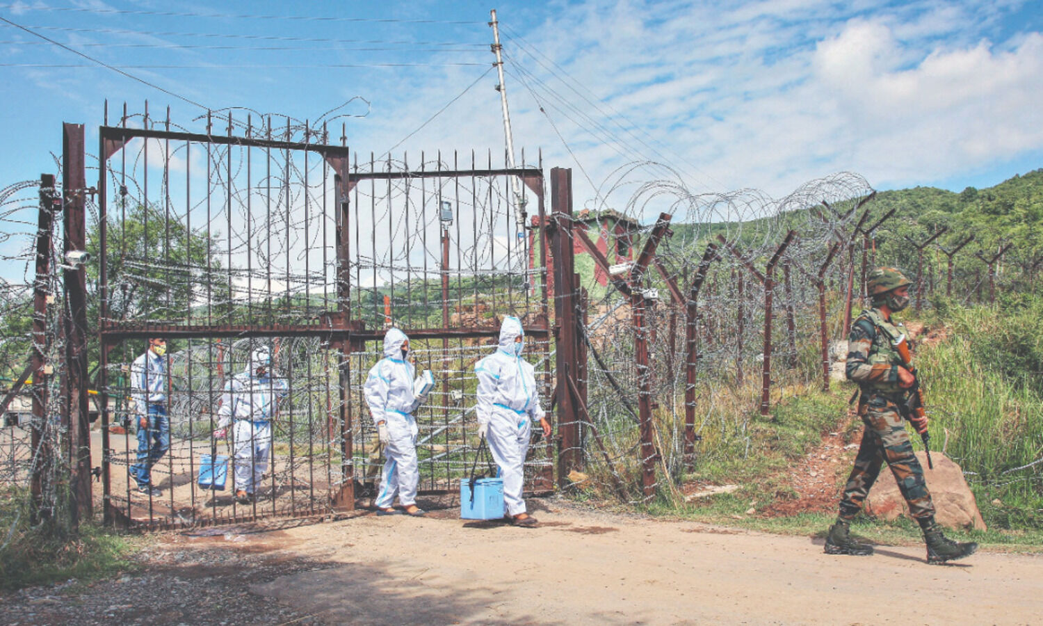 Analyse infrastructure need, Centre to states