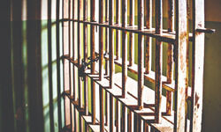Jail inmates can again meet kin Jail inmates can again meet kin