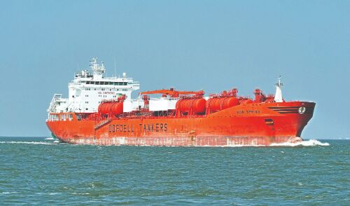 Iran plans 1st oil export from Gulf of Oman next week