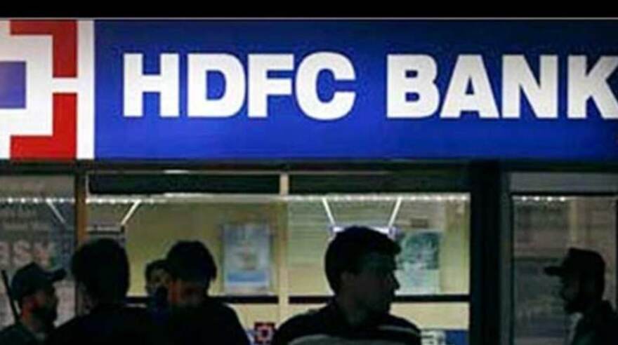 HDFC Bank shares tumble over 3 pc after Q1 earnings HDFC Bank shares tumble over 3 pc after Q1 earnings