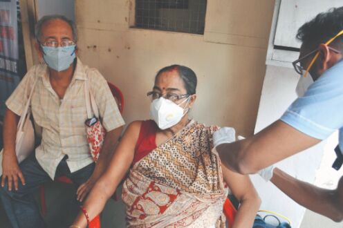 Despite vaccine shortage, over 2.64 cr cumulatively vaccinated so far in state