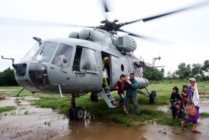 IAF rescues 5 people stranded due to flash floods in J-Ks Kathua