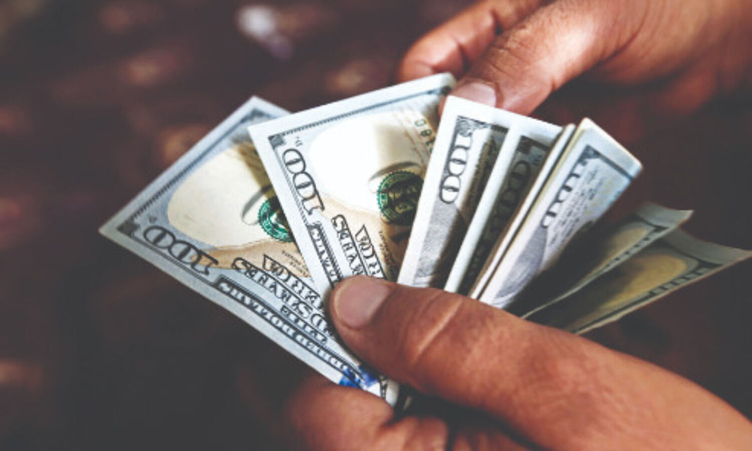 Forex reserves jump $835 million to record high of $612.73 billion