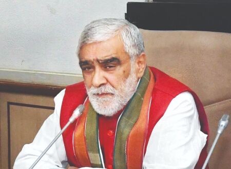 Centre: Plastic sticks to be prohibited by Jan 1, 2022