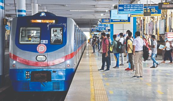 Metro to run 12 additional services from Monday Metro to run 12 additional services from Monday