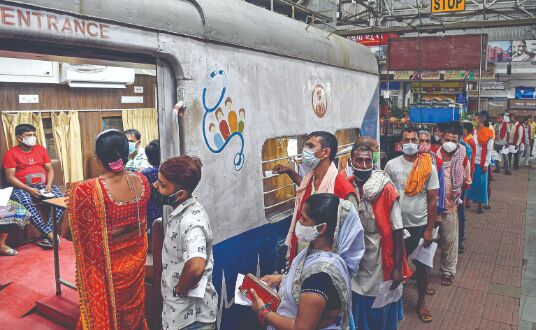 For 2nd day in a row, Bengal crosses 3L-mark of daily vaccination