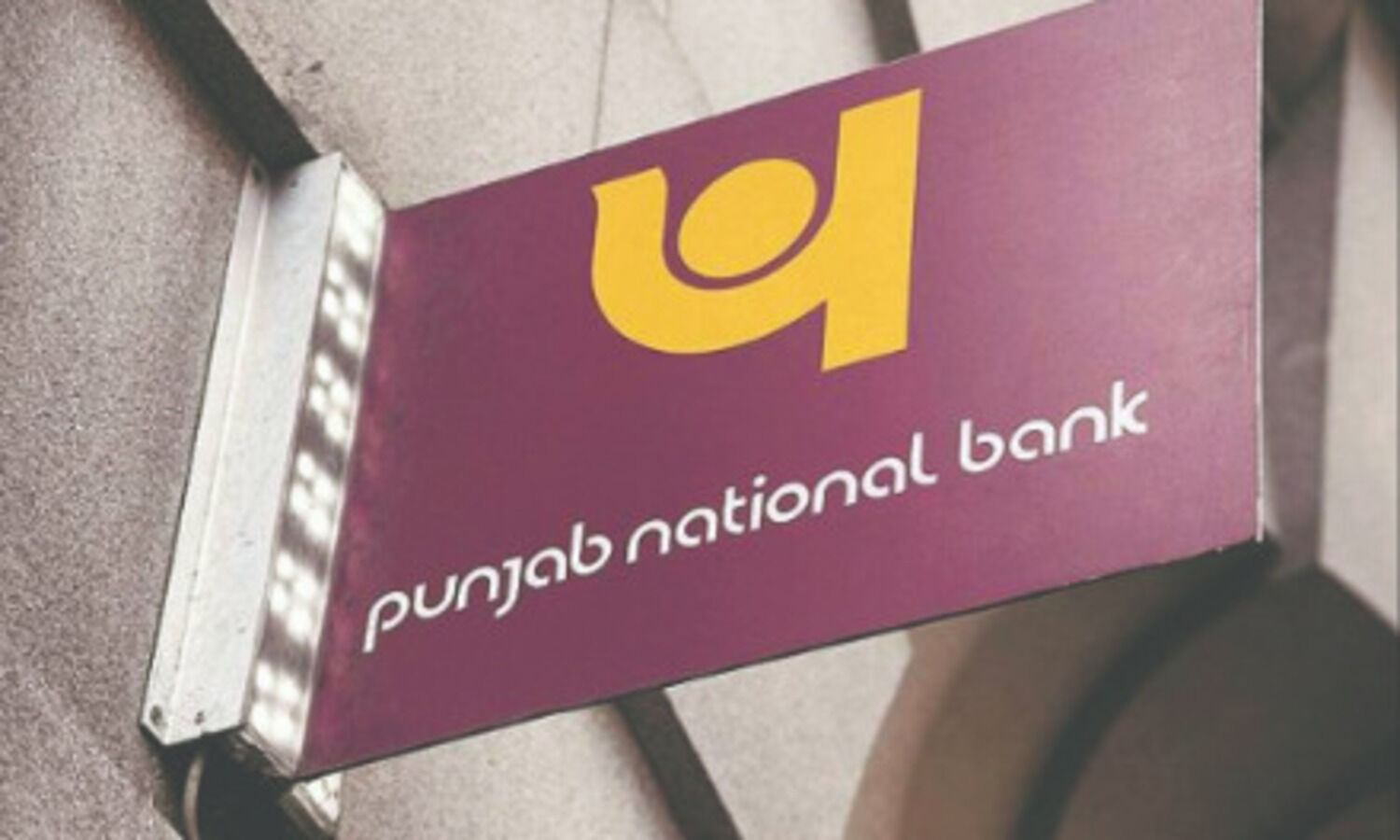 Finance Ministry moves file for extension   of three MDs, 10 EDs of public sector banks