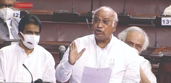 Discuss Pegasus in presence of PM, Shah Discuss Pegasus in presence of PM, Shah
