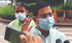 RS, LS adjourned till Monday amid Oppn protest RS, LS adjourned till Monday amid Oppn protest