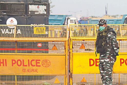 Dont let barricades lie on roads, use them in strategic locations, cops told