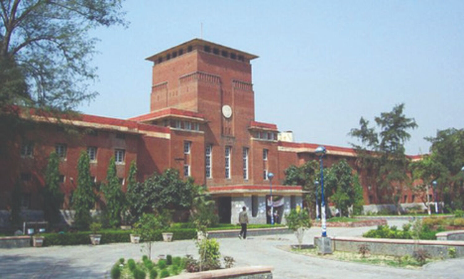 UG registrations at DU begin today, 1st cut-off by Sept 10