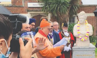 First outdoor bust of Swami Vivekananda unveiled abroad First outdoor bust of Swami Vivekananda unveiled abroad